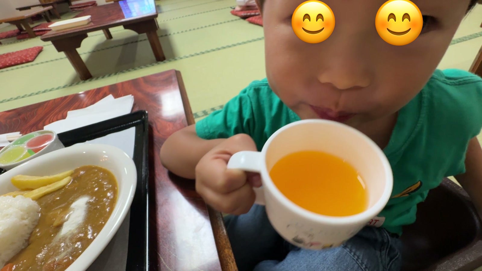 子どもたちはカレー