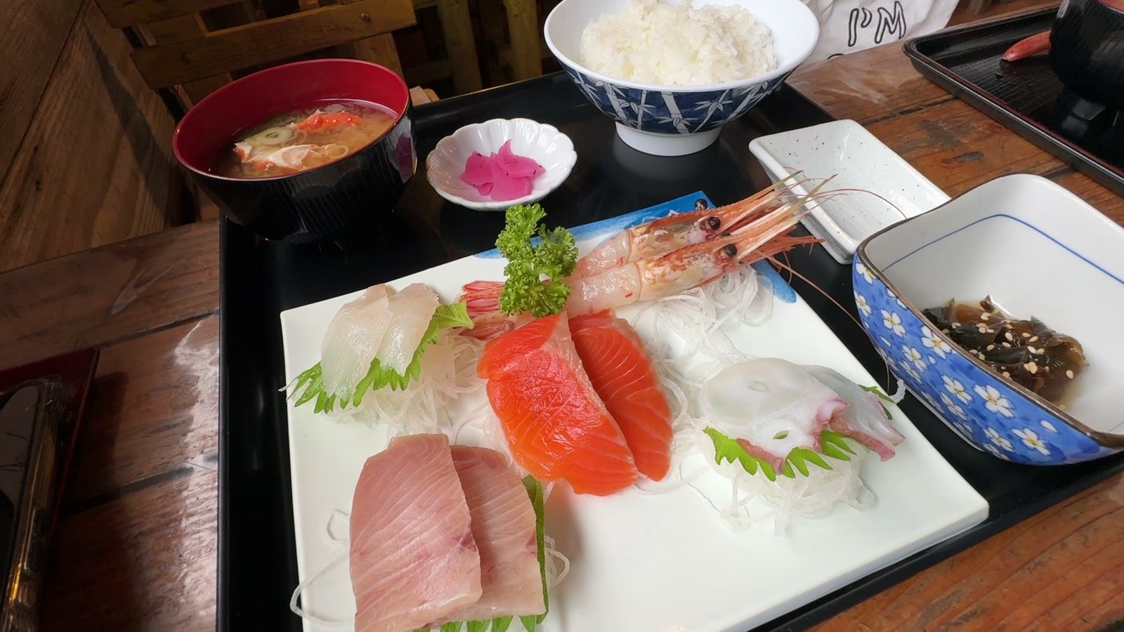 パパの刺身丼
