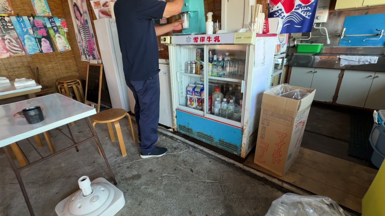海沿いのお店