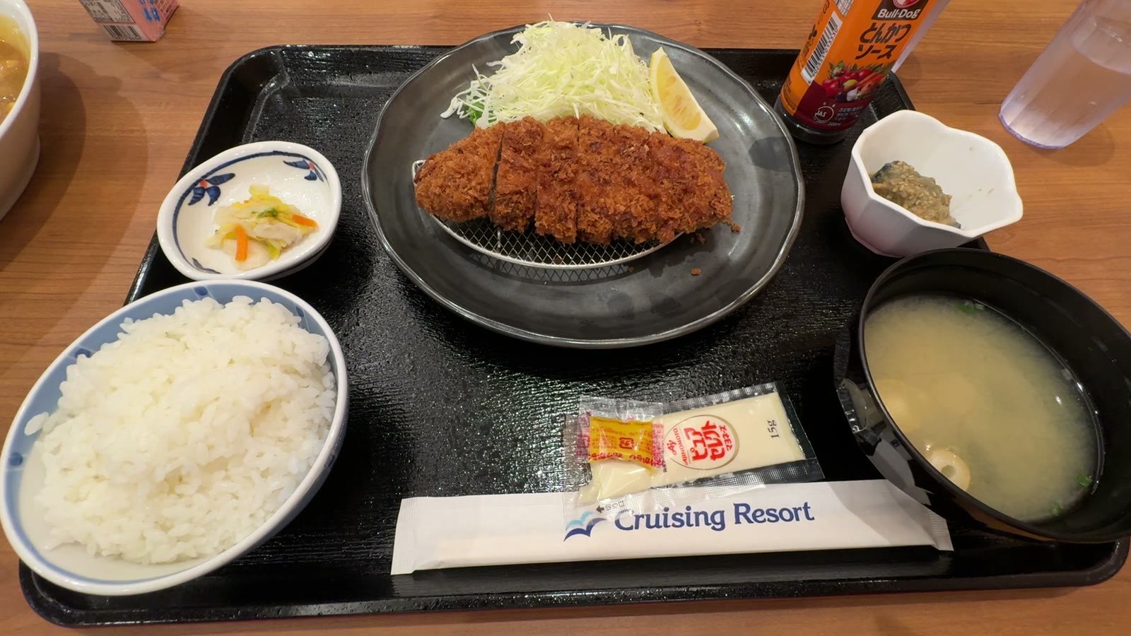 とんかつ定食