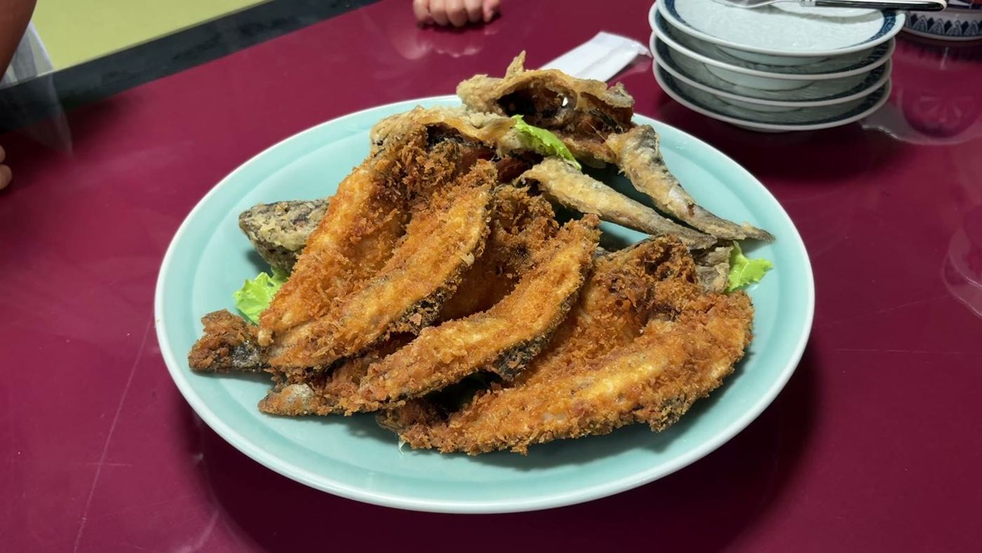 釣った魚を料理してもらいました
